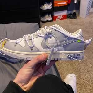 Off white dunk low lot 49 size 12